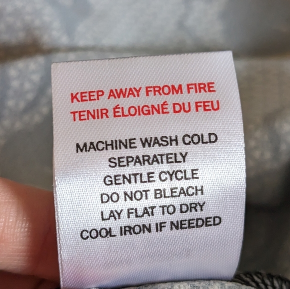 Isle by Melis Kozan Long Sleeve Lightweight Blouse Top Floral V-Neck Small - Picture 7 of 7